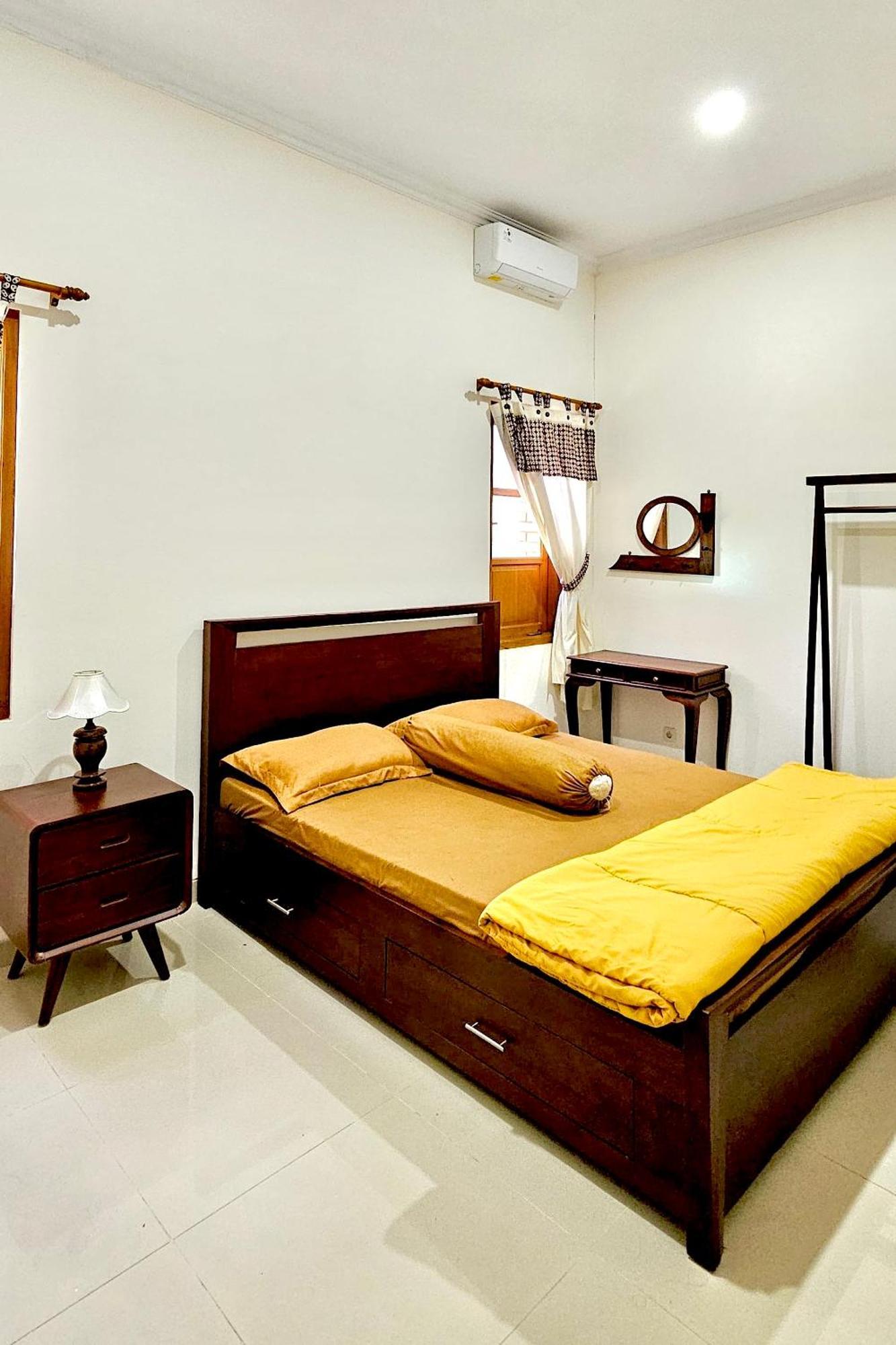 Omah Tabon Jogja - Close To Malioboro Yogyakarta Eksteriør billede